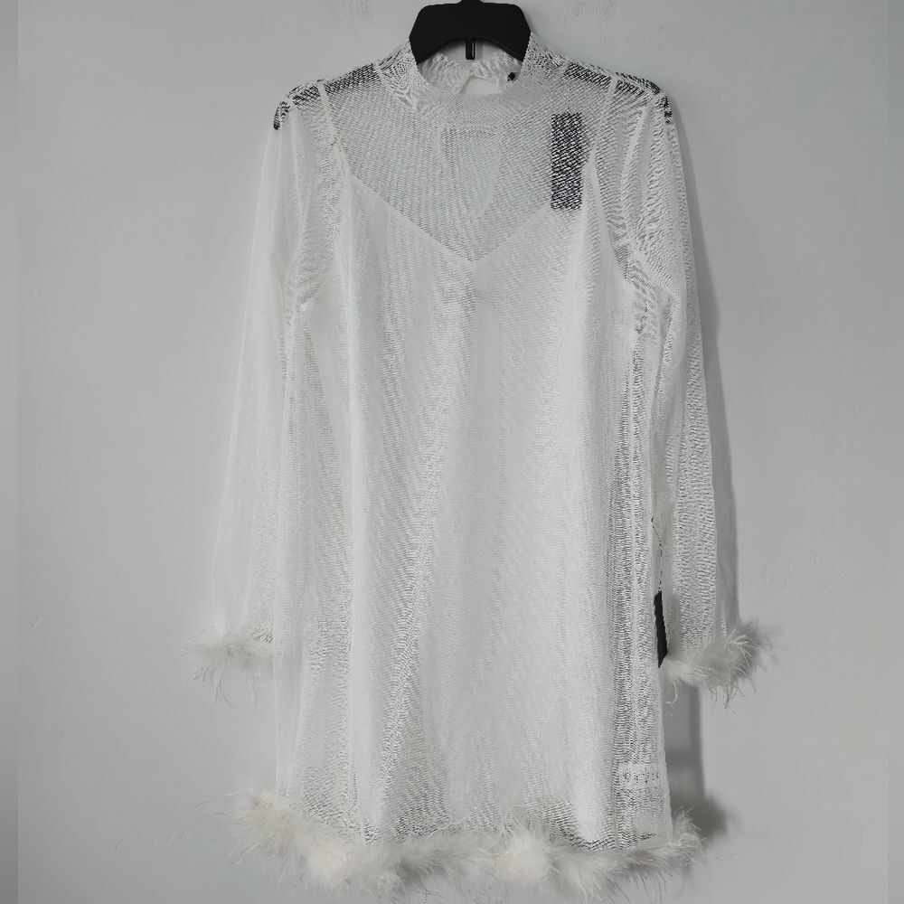 NWT Lulus Immaculate Charisma White Mesh Feather Long Sleeve Mini Dress Large